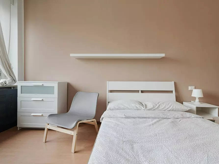 Immagine 5 di Camera in affitto  in Via Ernesto Breda a Milano