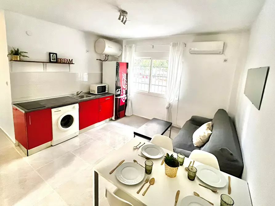 Immagine 9 di Camera in affitto  in Calle Granate a Sevilla
