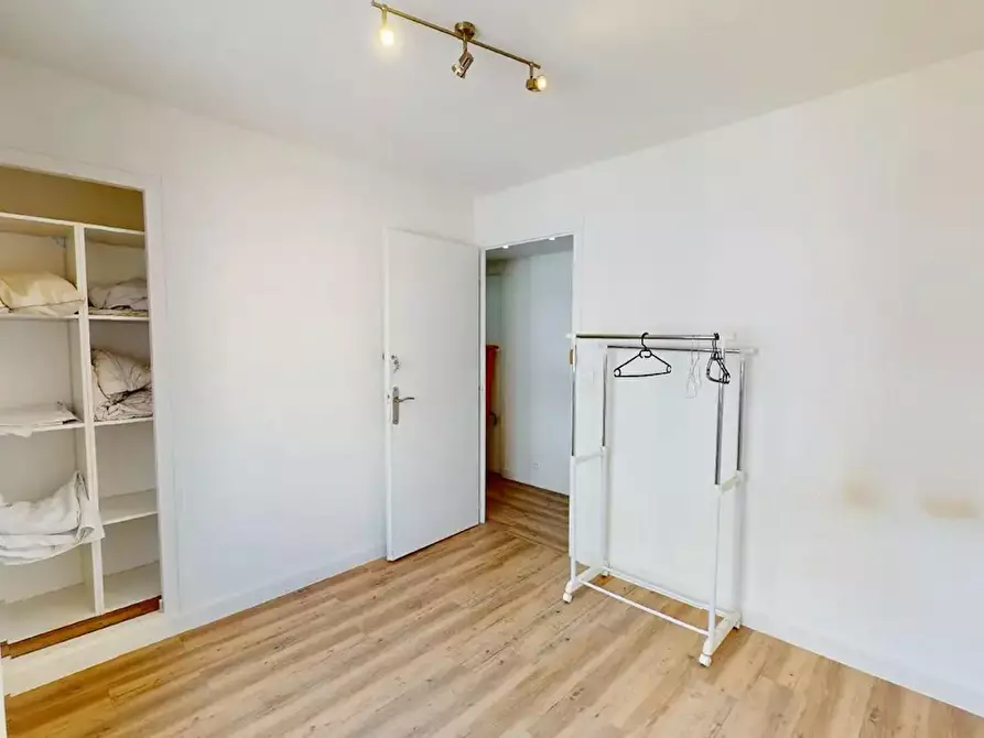 Immagine 1 di Camera in affitto  in Rue du Docteur Coquand a Étrembières