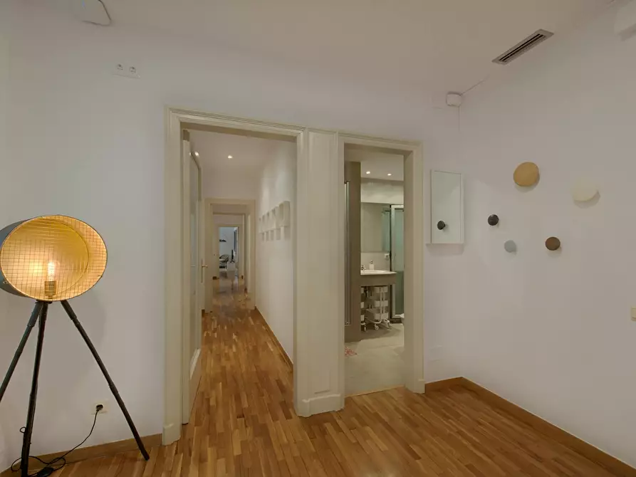 Immagine 8 di Camera in affitto  in Carrer de Balmes a Barcelona