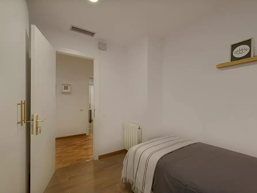 Immagine 2 di Camera in affitto  in Carrer de Balmes a Barcelona