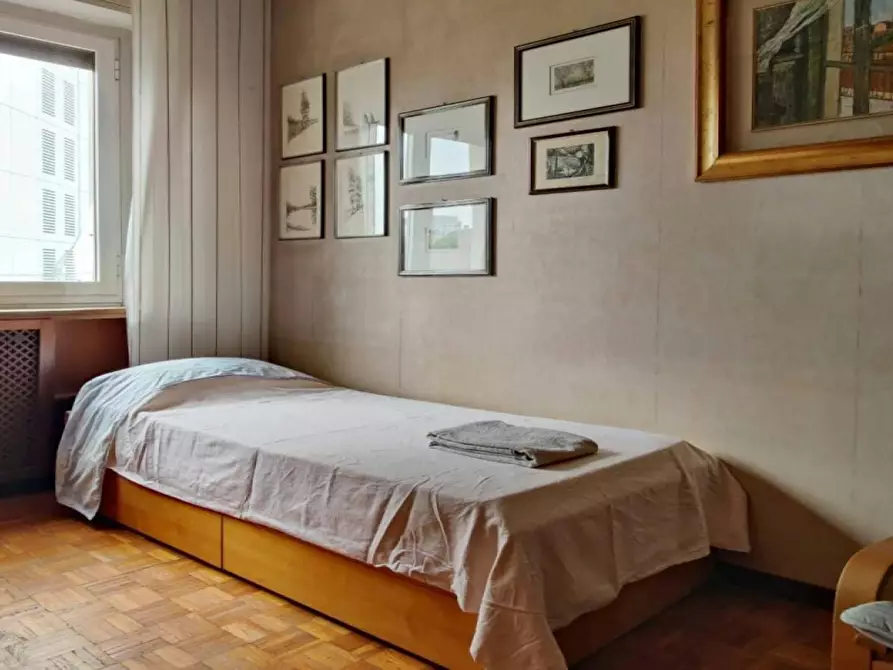 Immagine 1 di Camera in affitto  in Via Sant'Anatalone a Milano