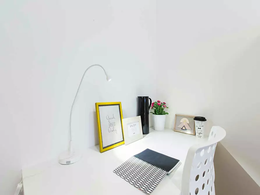 Immagine 6 di Camera in affitto  in Via Leone Tolstoi a Milano