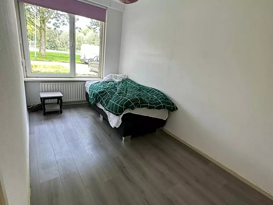 Immagine 1 di Camera in affitto  in Frans Halsstraat a Spijkenisse