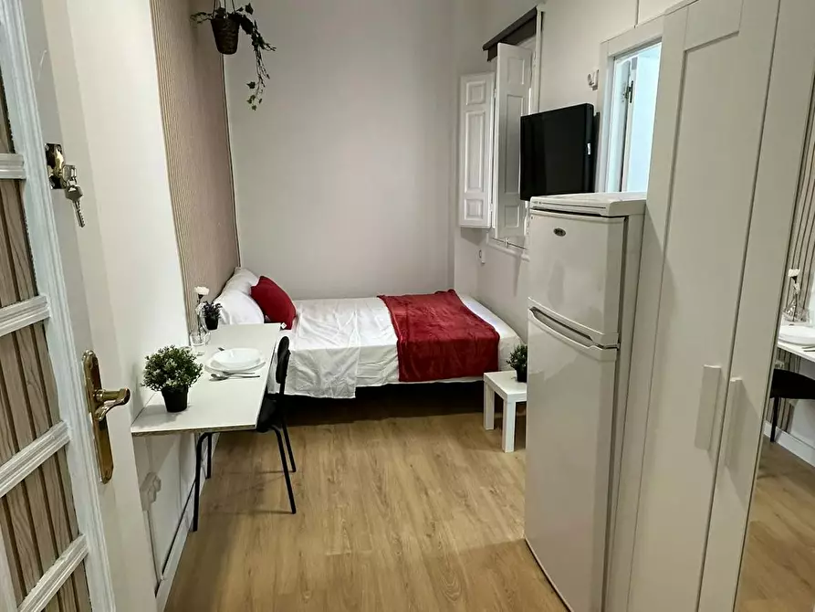 Immagine 4 di Camera in affitto  in Calle del General Pardiñas a Madrid
