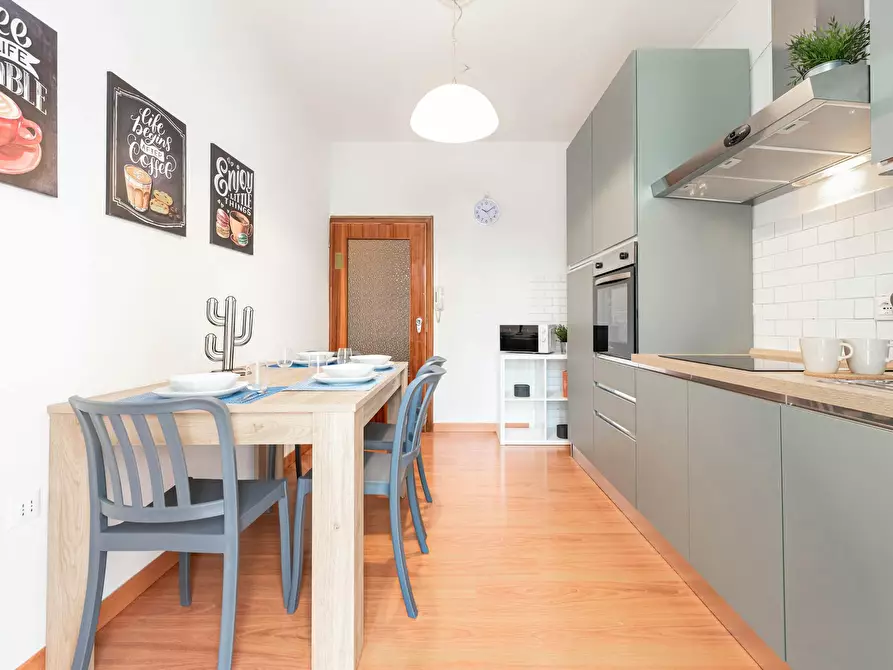 Immagine 10 di Camera in affitto  in Via Curzola a Padova