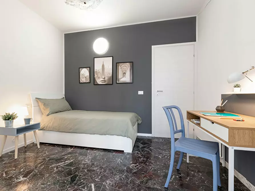 Immagine 1 di Camera in affitto  in Via Curzola a Padova