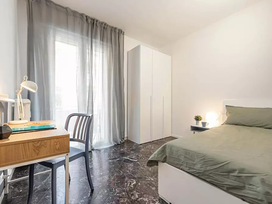 Immagine 3 di Camera in affitto  in Via Curzola a Padova