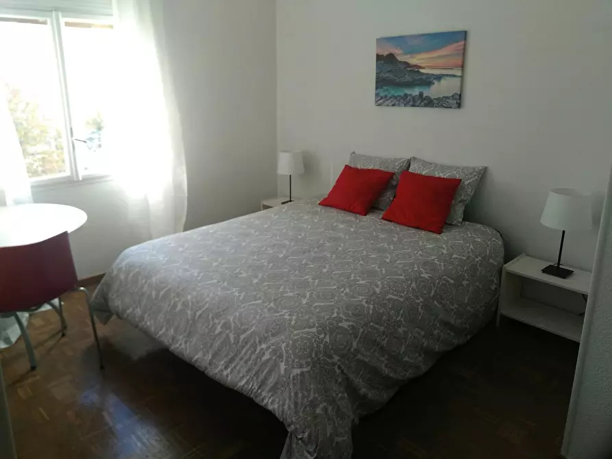 Immagine 8 di Appartamento in affitto  in Calle de Colombia a Madrid