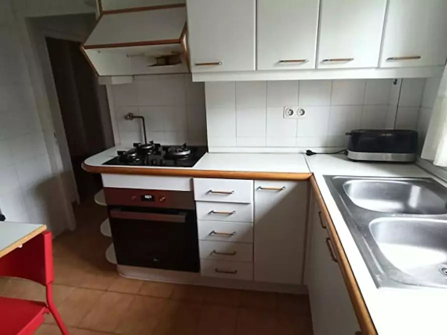 Immagine 6 di Appartamento in affitto  in Calle de Colombia a Madrid