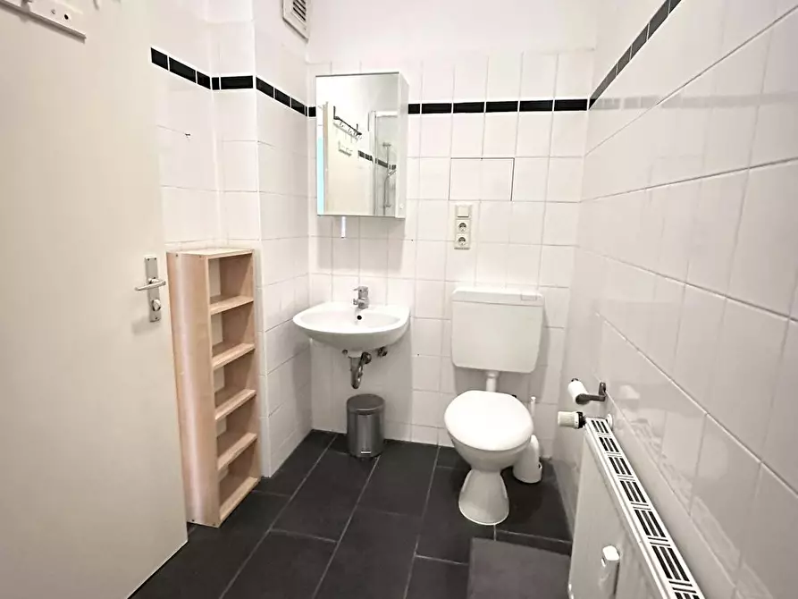 Immagine 6 di Appartamento in affitto  in Oldenburger Straße a Berlin