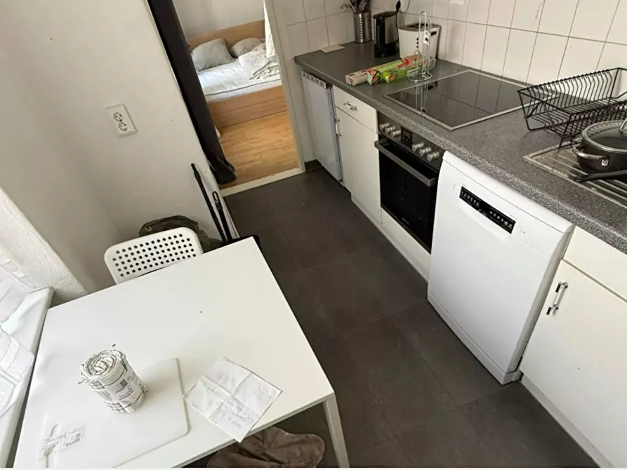 Immagine 4 di Appartamento in affitto  in Oldenburger Straße a Berlin