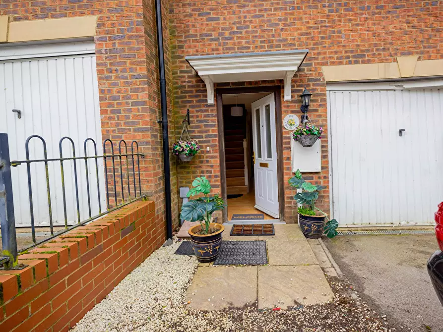 Immagine 3 di Casa indipendente in affitto  in Carlisle Close a Corby