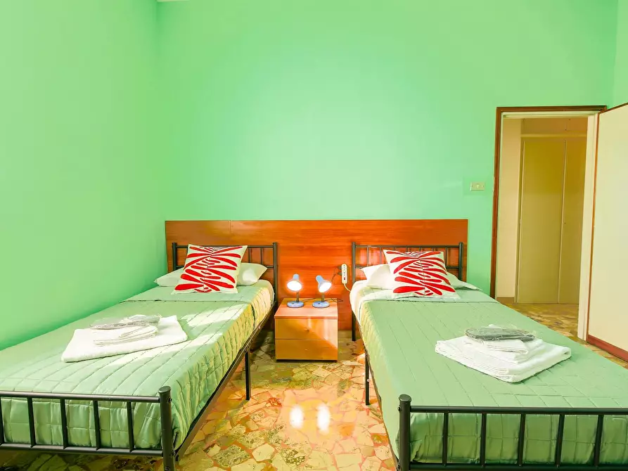 Immagine 8 di Appartamento in affitto  in Via Francesco Cavazza a Bologna