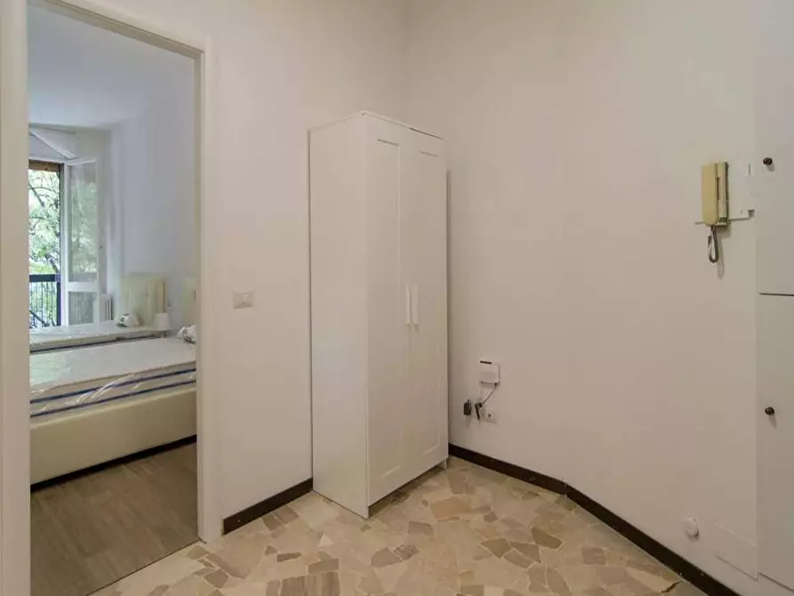 Immagine 8 di Camera in affitto  in Via Francesco Reina a Milano