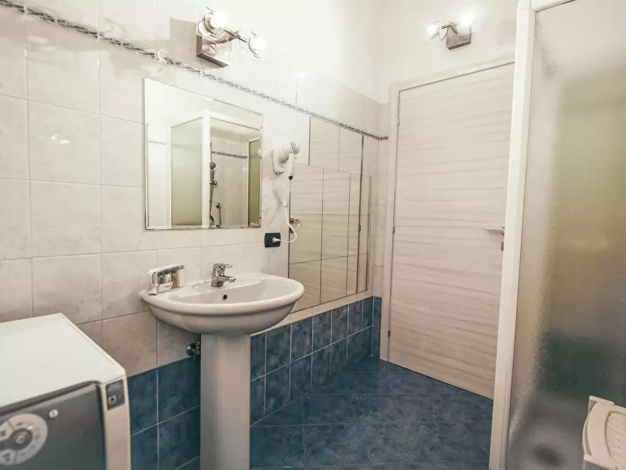 Immagine 10 di Appartamento in affitto  in Via Castelmerlo a Bologna