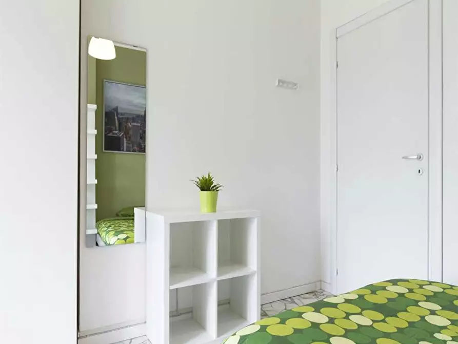 Immagine 9 di Camera in affitto  in Via Giuseppe Bruschetti a Milano