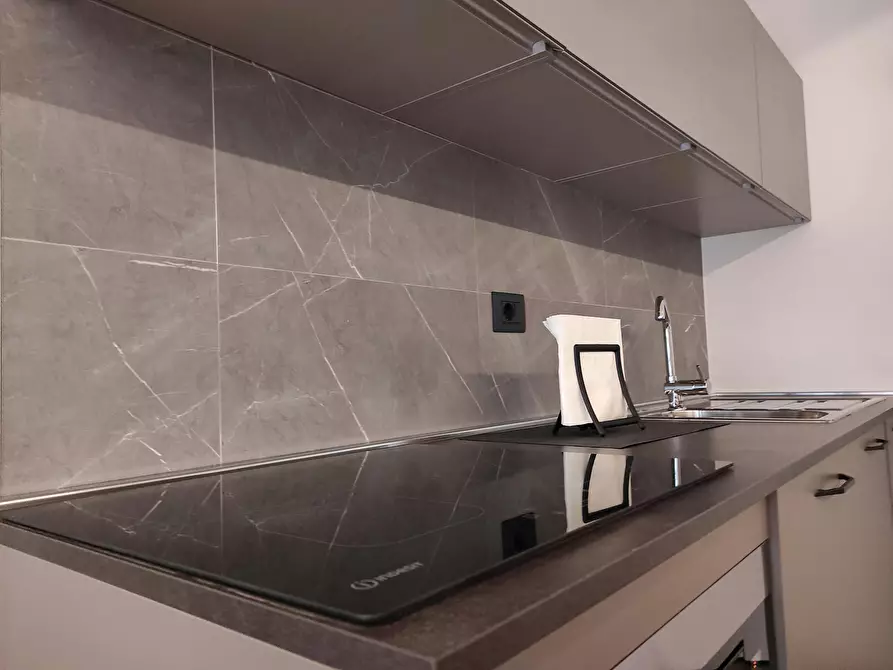 Immagine 6 di Appartamento in affitto  in Corso Filippo Turati a Torino