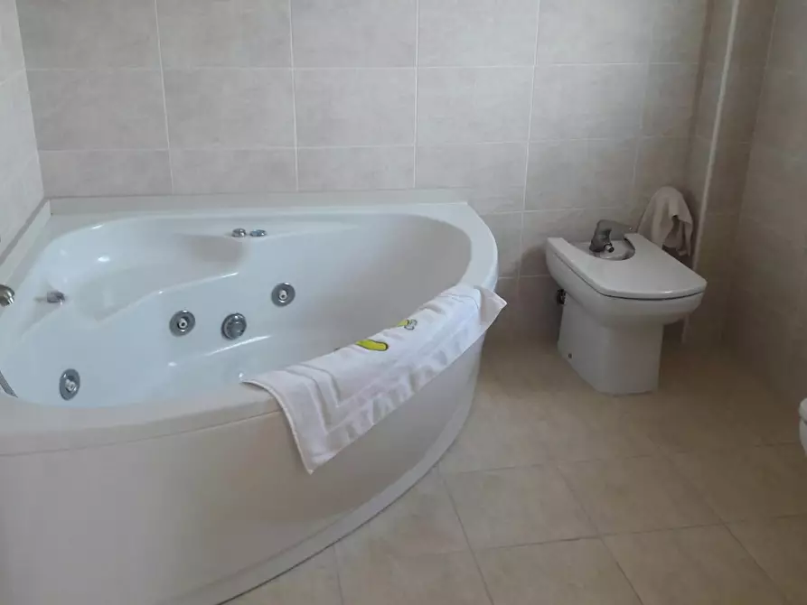 Immagine 5 di Camera in affitto  in Calle Bruselas a Talavera De La Reina