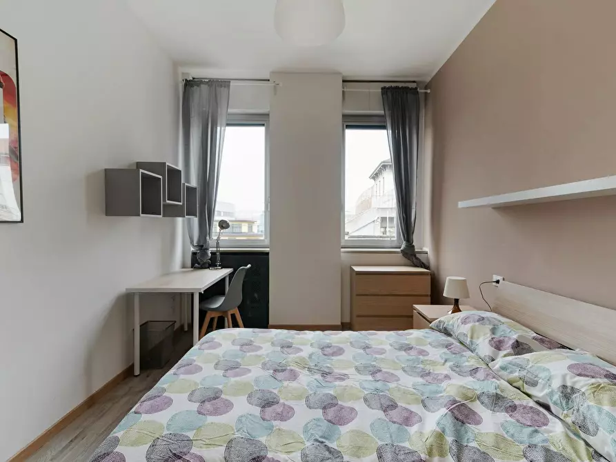 Immagine 2 di Camera in affitto  in Via Ernesto Breda a Milano
