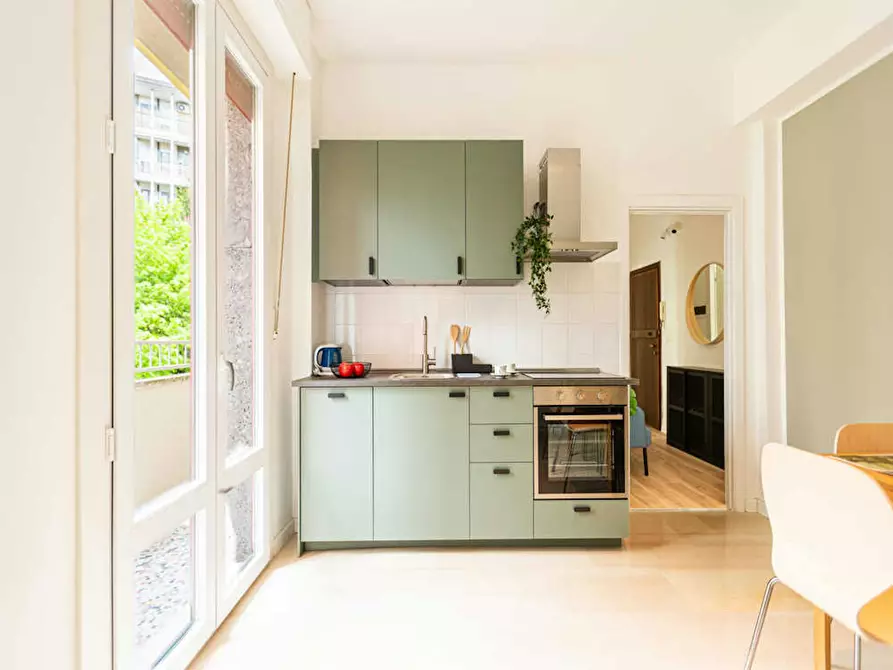 Immagine 10 di Camera in affitto  in Largo Cavalieri di Malta a Milano