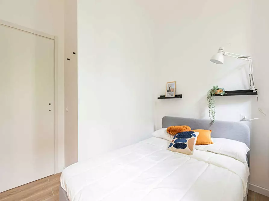 Immagine 1 di Camera in affitto  in Largo Cavalieri di Malta a Milano