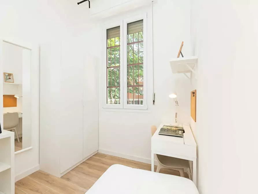 Immagine 5 di Camera in affitto  in Largo Cavalieri di Malta a Milano