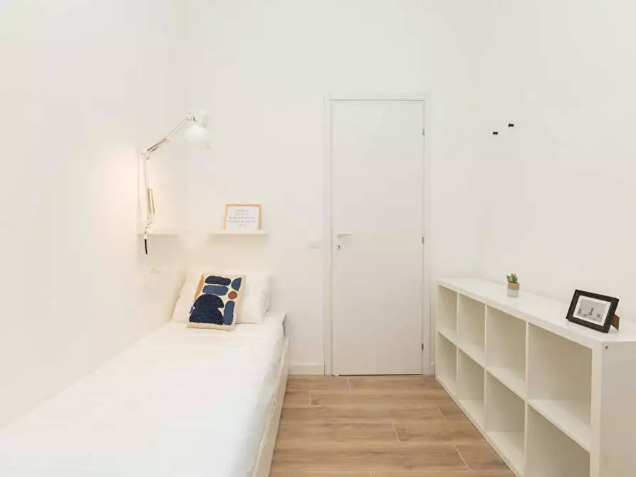 Immagine 3 di Camera in affitto  in Largo Cavalieri di Malta a Milano