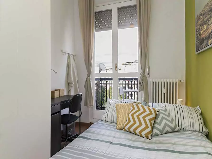 Immagine 3 di Camera in affitto  in Via Filippo Brunelleschi a Corsico