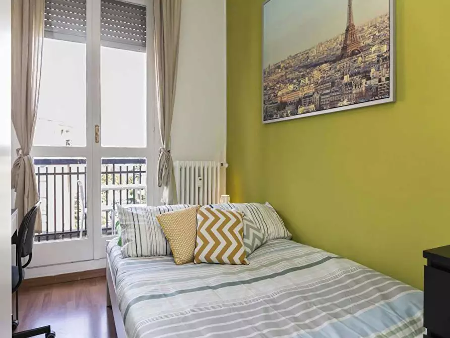 Immagine 2 di Camera in affitto  in Via Filippo Brunelleschi a Corsico