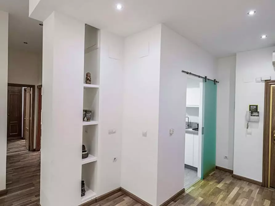 Immagine 4 di Appartamento in affitto  in Calle Embajador Vich a Valencia