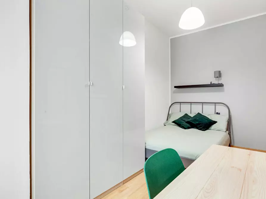 Immagine 2 di Camera in affitto  in Via Rembrandt a Milano