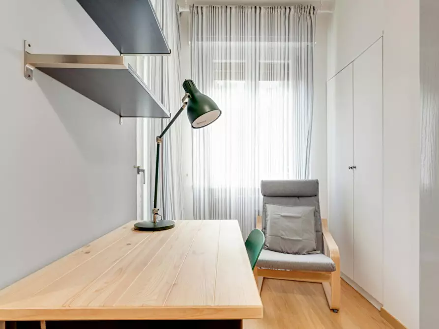 Immagine 5 di Camera in affitto  in Via Rembrandt a Milano