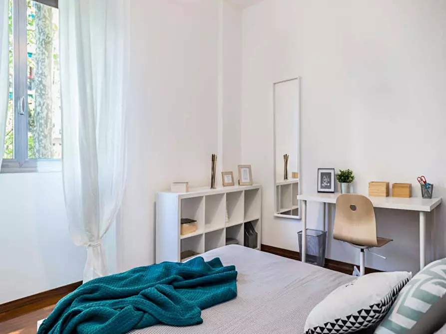 Immagine 2 di Camera in affitto  in Via Giuseppe Frua a Milano