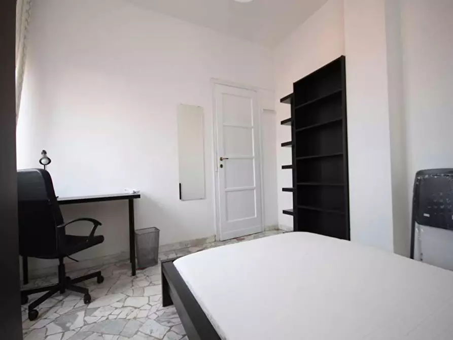 Immagine 5 di Camera in affitto  in Via Giuseppe Bruschetti a Milano