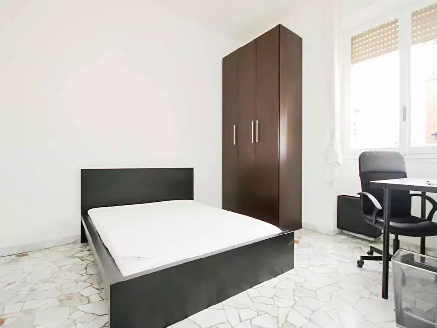 Immagine 2 di Camera in affitto  in Via Giuseppe Bruschetti a Milano