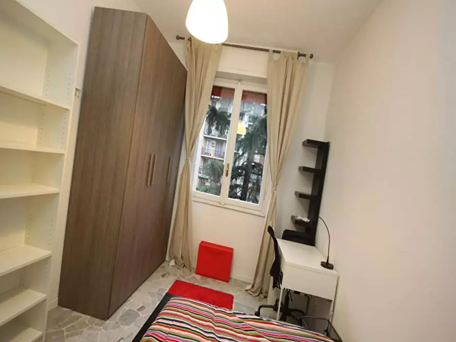 Immagine 2 di Camera in affitto  in Via Salvatore Barzilai a Milano