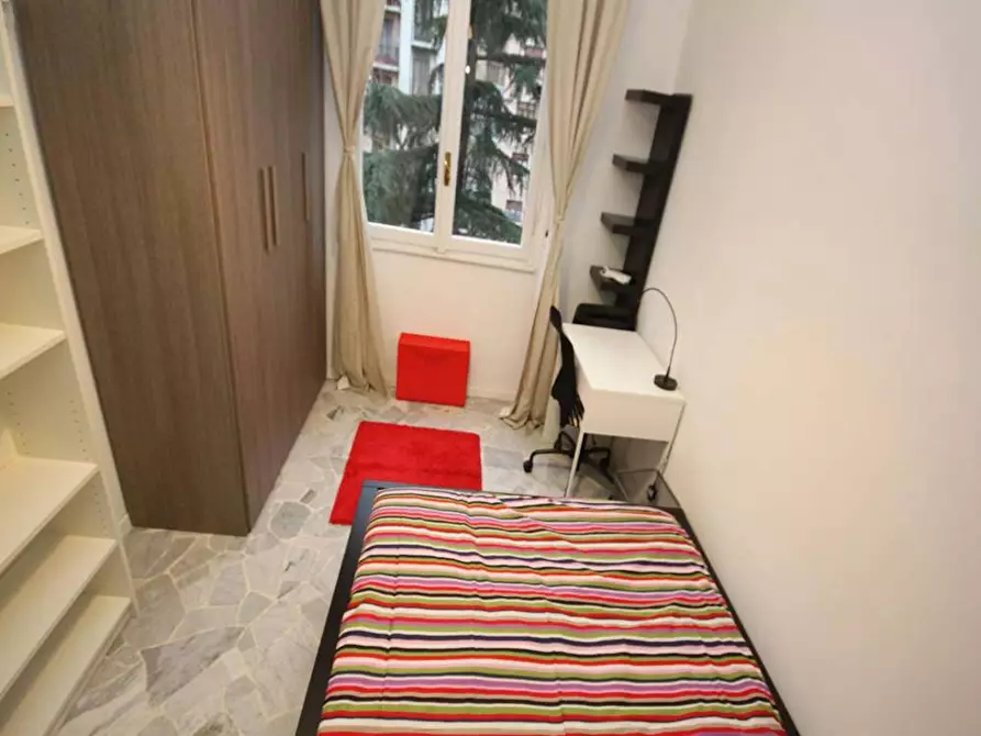 Immagine 9 di Camera in affitto  in Via Salvatore Barzilai a Milano