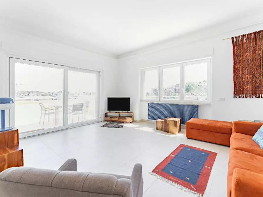 Immagine 8 di Appartamento in affitto  in Via Vittorio Polacco a Roma