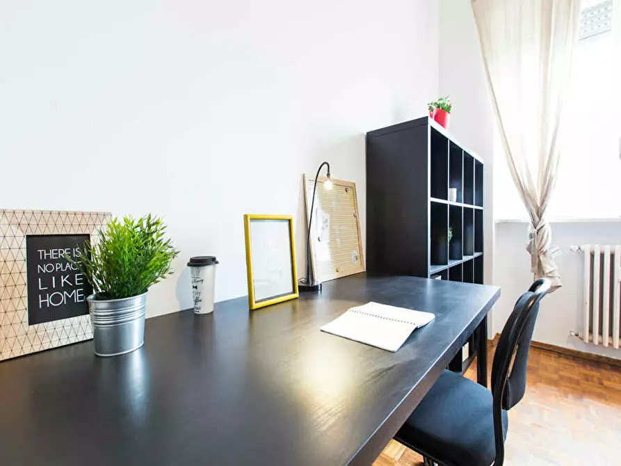 Immagine 7 di Camera in affitto  in Via dei Mandorli a Buccinasco