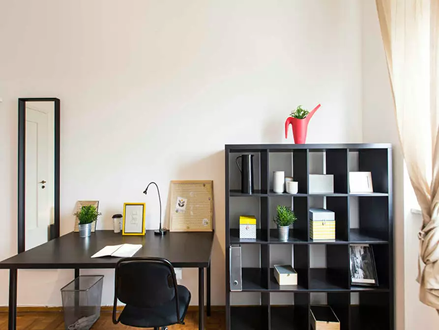 Immagine 6 di Camera in affitto  in Via dei Mandorli a Buccinasco