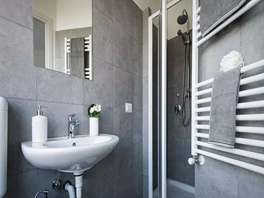 Immagine 9 di Camera in affitto  in Via Carlo Imbonati a Milano