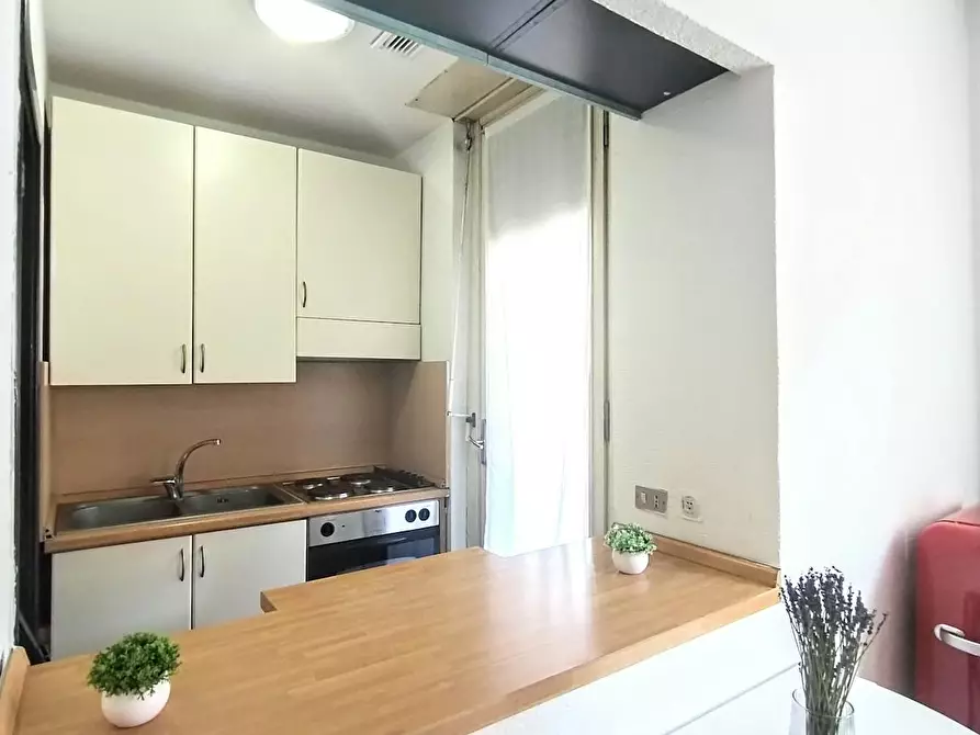 Immagine 5 di Appartamento in affitto  in Via Bullona a Milano