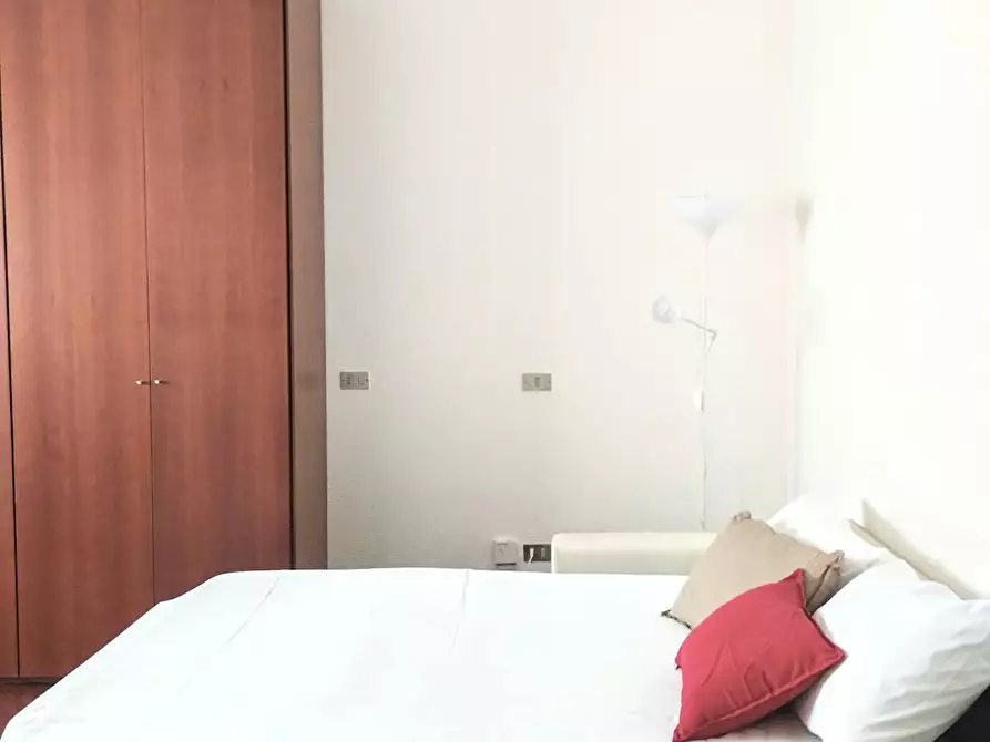 Immagine 2 di Appartamento in affitto  in Via Bullona a Milano