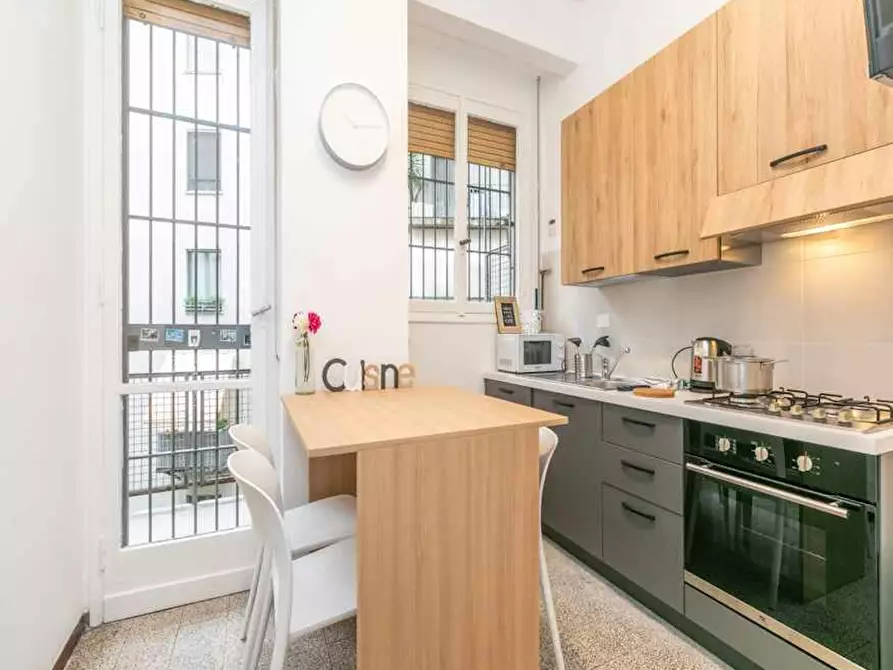 Immagine 9 di Camera in affitto  in Corso di Porta Vittoria a Milano