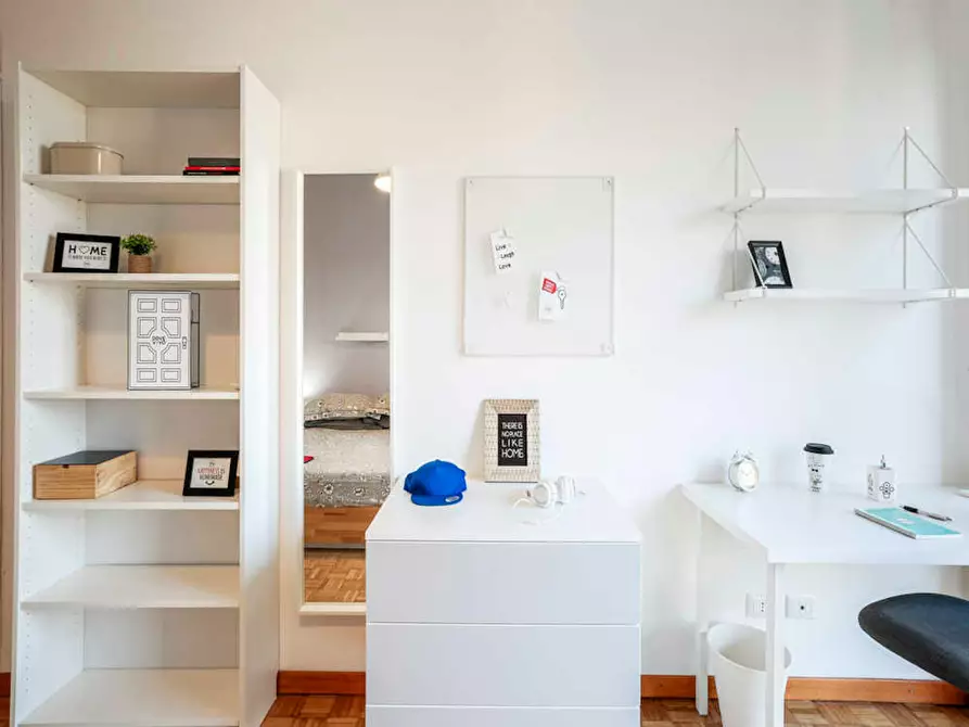 Immagine 5 di Camera in affitto  in Viale Tibaldi a Milano