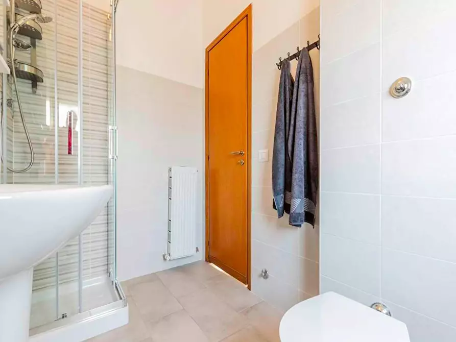 Immagine 4 di Camera in affitto  in Via Fiume delle Perle a Roma