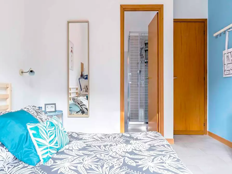 Immagine 6 di Camera in affitto  in Via Fiume delle Perle a Roma