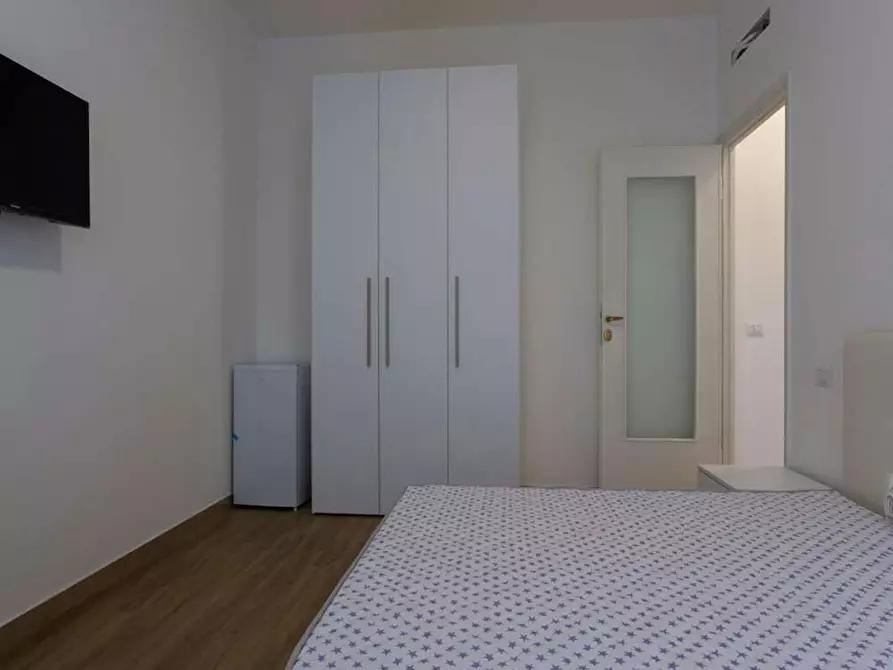 Immagine 5 di Camera in affitto  in Viale San Gimignano a Milano