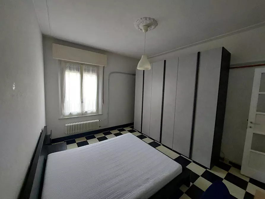 Immagine 2 di Camera in affitto  in Piazza Ghiaia a Parma